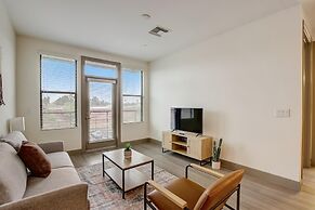 CozySuites at Town Lake