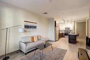 CozySuites at Town Lake