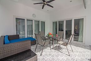 Private pool 3BDR villa beach at 200m