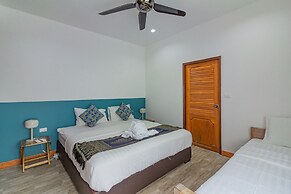 Private pool 3BDR villa beach at 200m