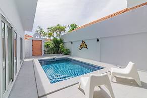 Private pool 3BDR villa beach at 200m