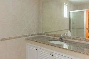 Private pool 3BDR villa beach at 200m