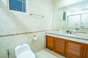 Private pool 3BDR villa beach at 200m