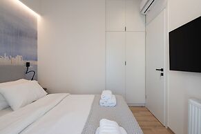 IO SUITES