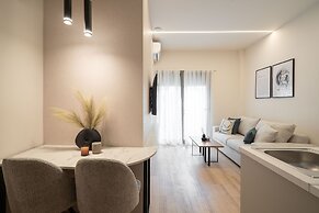 IO SUITES