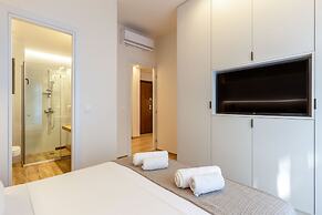 IO SUITES