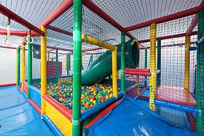 Suites Plaza Hotel & Wellness