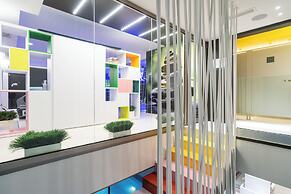 Suites Plaza Hotel & Wellness