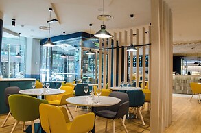 Suites Plaza Hotel & Wellness