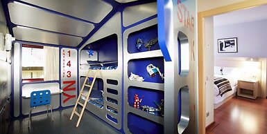 Suites Plaza Hotel & Wellness