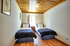 Portas do Teatro Apartments