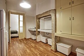 Portas do Teatro Apartments