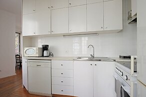 Portas do Teatro Apartments