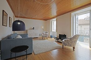 Portas do Teatro Apartments