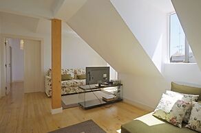 Portas do Teatro Apartments