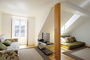 Portas do Teatro Apartments