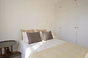 Portas do Teatro Apartments