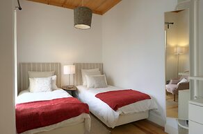 Portas do Teatro Apartments