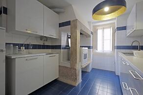 Portas do Teatro Apartments