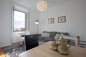 Portas do Teatro Apartments