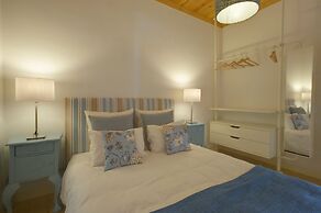 Portas do Teatro Apartments