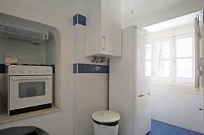 Portas do Teatro Apartments