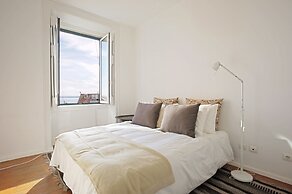 Portas do Teatro Apartments