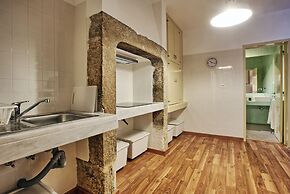 Portas do Teatro Apartments