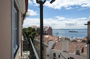 Portas do Teatro Apartments