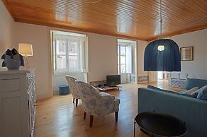 Portas do Teatro Apartments