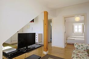 Portas do Teatro Apartments