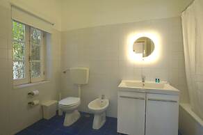 Portas do Teatro Apartments