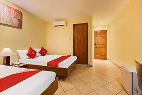 OYO 902 Comfy Inn Manila