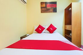 OYO 902 Comfy Inn Manila