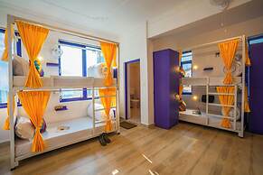 goSTOPS Bir, Landing Site