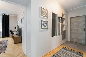 Kosińskiego Apartment Poznań by Renters