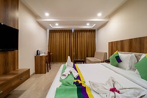 Treebo Sonal Palace, Near Umaid Bhawan Palace