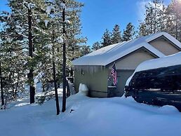 Place In The Pines 3 Bedroom Cabin by Redawning