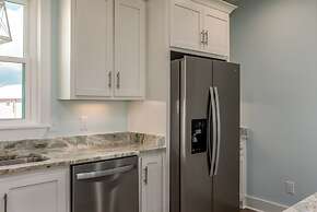 Southern Ties - 2338 Bienville 4 Bedroom Home by RedAwning