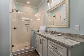 Southern Ties - 2338 Bienville 4 Bedroom Home by RedAwning