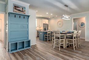 Southern Ties - 2338 Bienville 4 Bedroom Home by RedAwning