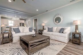 Southern Ties - 2338 Bienville 4 Bedroom Home by RedAwning