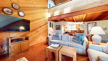 Snowflower #87 2 Bedroom Condo by RedAwning