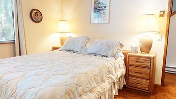 Snowflower #87 2 Bedroom Condo by RedAwning