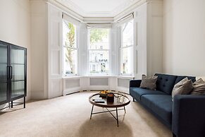 Luxury 2-bed Apartment in Knightsbridge