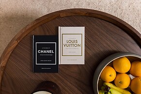 Luxury 2-bed Apartment in Knightsbridge