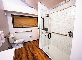 Starlight Haven Hot Springs