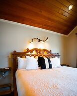 Starlight Haven Hot Springs