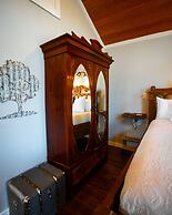 Starlight Haven Hot Springs