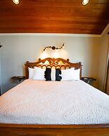 Starlight Haven Hot Springs